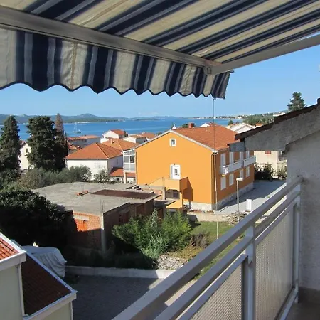 Vedrana Apartment *